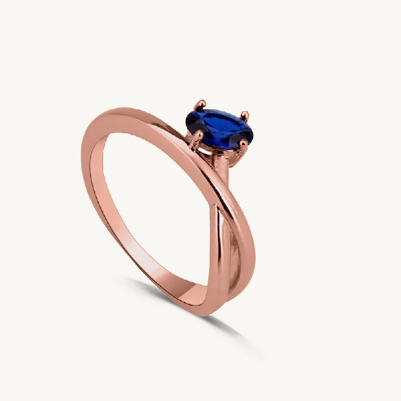 Blue Spahhire Crossover Ring | 18K Gold Vermeil Plated