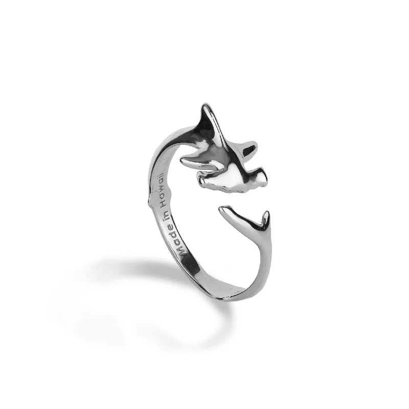 Hammerhead Shark Ring in White Gold