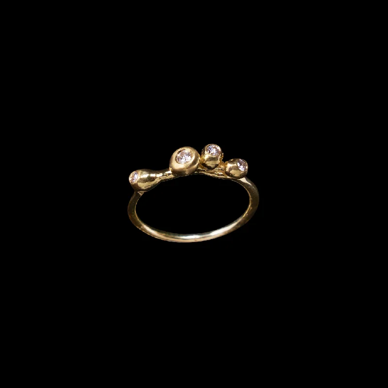 Molten Cluster Diamond Ring