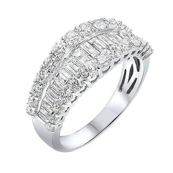 14Kt White Gold Diamond (2 3/8Ctw) Ring