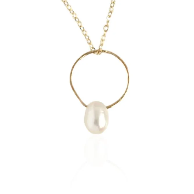 Pearl Full Circle Pendant