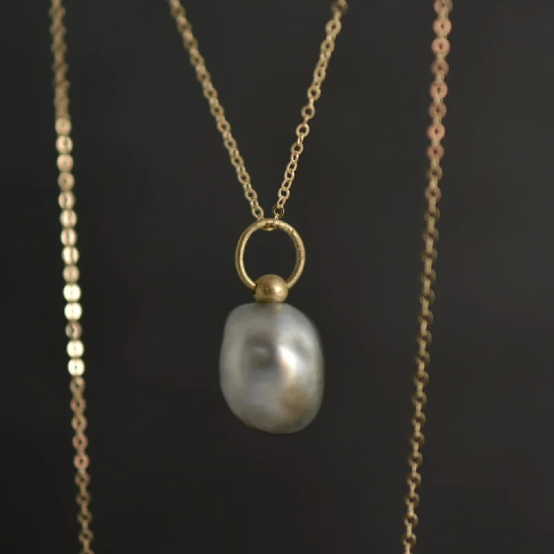 Silver Grey Tahitian Pearl Pendant