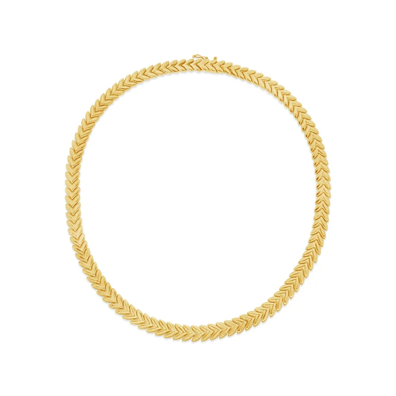 Shop Dazzling Jewelry With Special Promotional Discounts 14k Yellow Gold V-Link Necklace