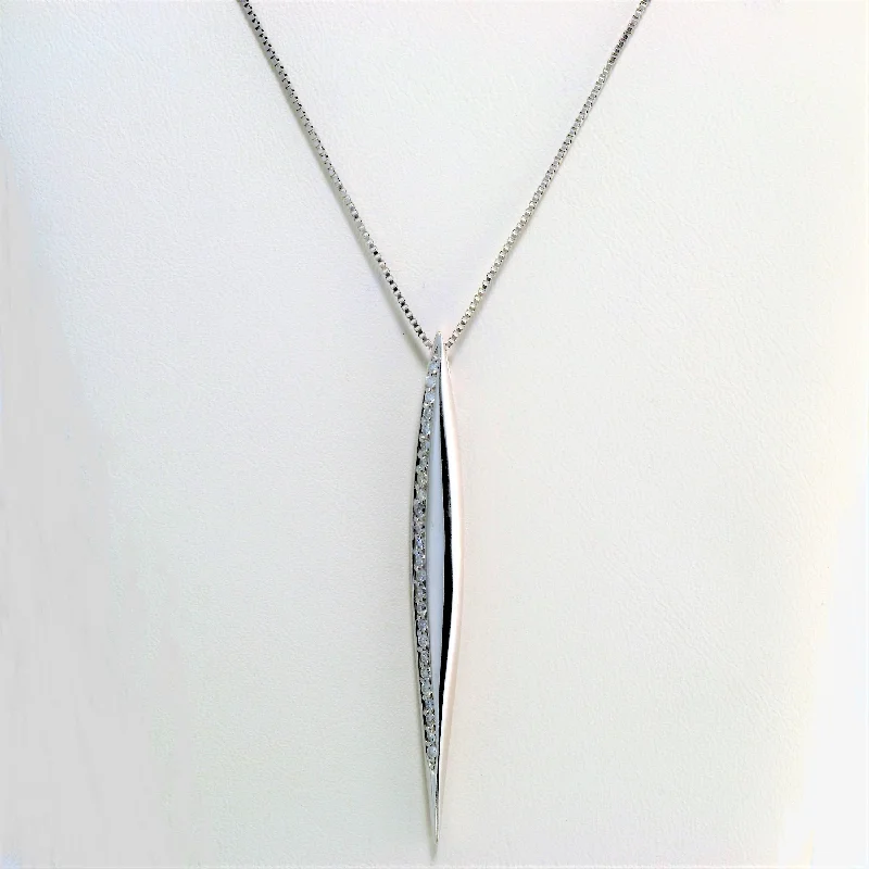 Diamond Stick Pendant Necklace | 0.15 ctw, 18''|