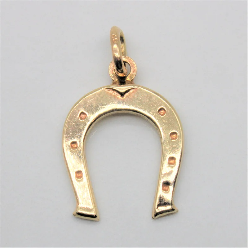 Horseshoe Pendant |