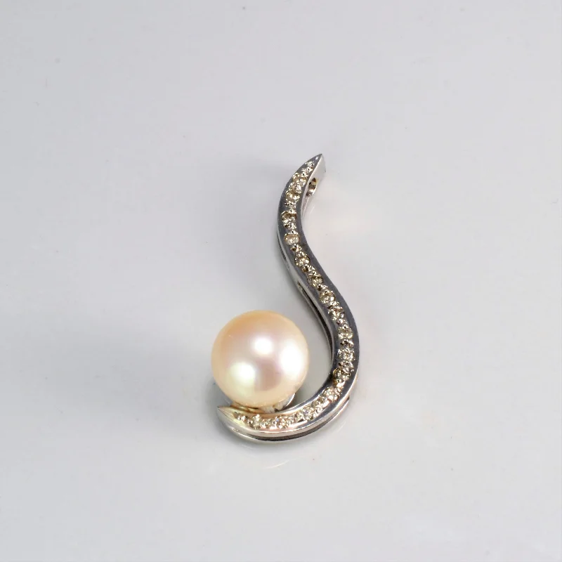 Journey Diamond & Pearl Pendant | 0.15 ctw |