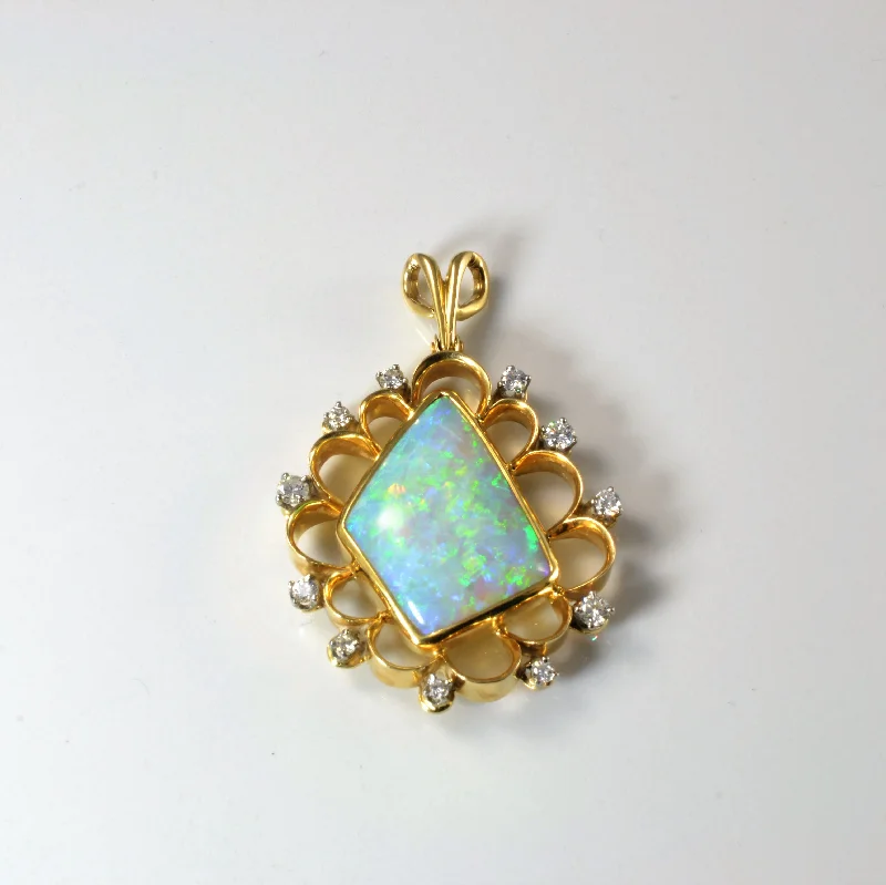 Opal & Diamond Pendant | 0.48ctw, 10.00ct |