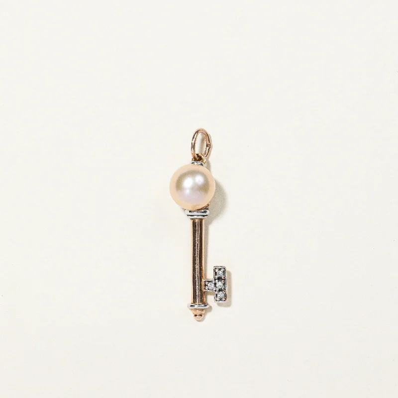 Pearl & Diamond Key Pendant | 0.04ctw |