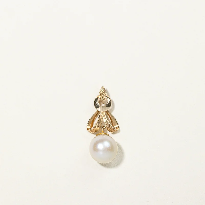 Pearl Drop Pendant